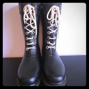 ILSE JACOBSEN BLACK RUBBER RAIN BOOTS